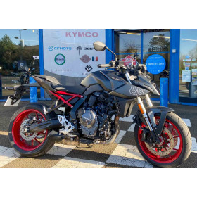 location moto Suzuki GSX-8S