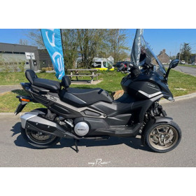 location moto Kymco CV3