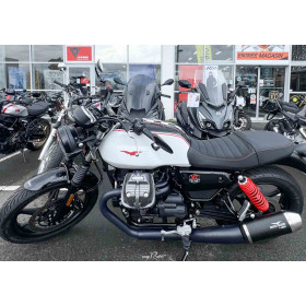 location moto Moto Guzzi V7 Stone