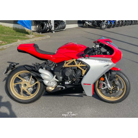 location moto MV Agusta Superveloce 800
