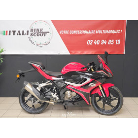 location moto QJ Motor SRK 125 R