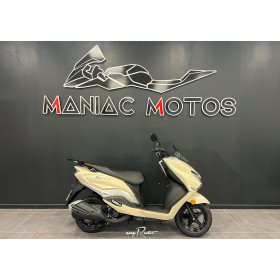 location moto Suzuki Burgman 125