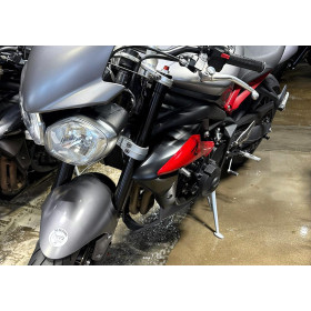 location moto Triumph Street Triple 675 R