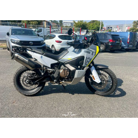 location moto Husqvarna 901 Norden