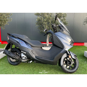 location moto Sym Joymax Z+ 125