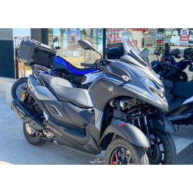location moto Yamaha Tricity 300