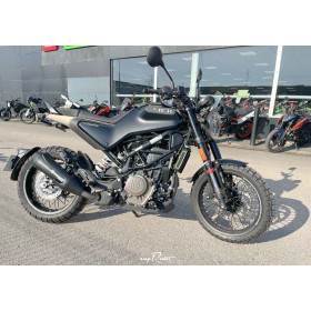 location moto Husqvarna Svartpilen 401 A2