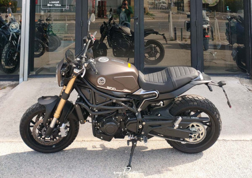 location moto Cholet Kawasaki Z 900  14886