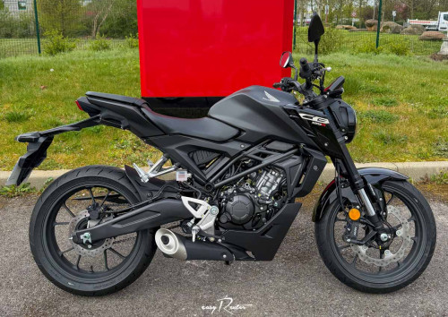 location moto Melun Honda CB 125 F 1