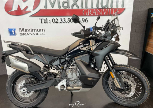 location moto Granville CF Moto 800MT-X 1