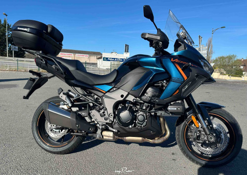 Location moto La Rochelle Kawasaki Z 900 RS 1