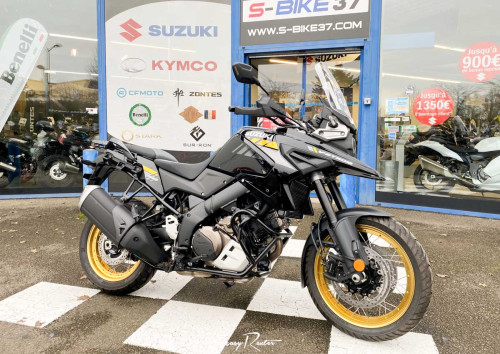location moto Cholet Kawasaki Z 900 14886