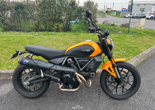 location moto Angers KTM 890 Duke L 15589