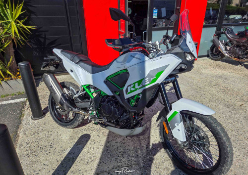 location moto Lorient Kawasaki Z 900 FULL 2021 15072