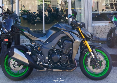 Location moto La Rochelle Kawasaki Z 900 RS 1