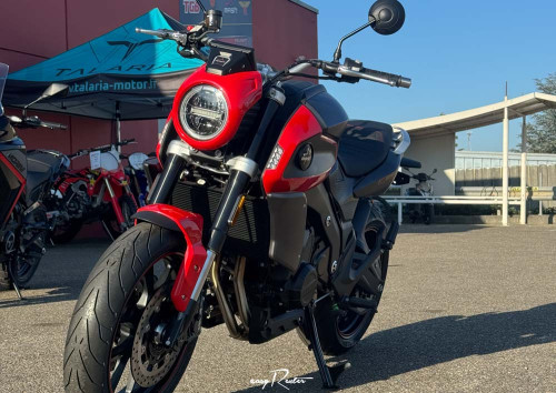 location moto Saint-Lô Kawasaki Z650 A2 14194