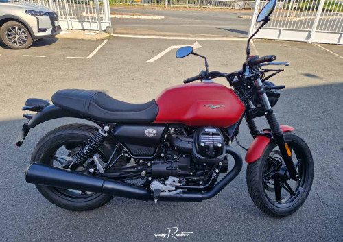 location moto Nancy Guzzi V7 Stone 14939