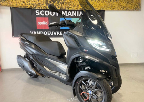 location moto Nancy Guzzi V85 Travel 14932