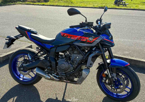 location moto Laval Yamaha MT07 14319