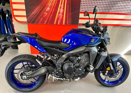 location scooter Aix-en-Provence yamaha tmax 2