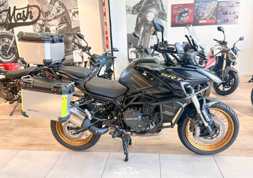 location moto Champagne-au-Mont-dOr QJ Motor SRT 900 SX Touring  1
