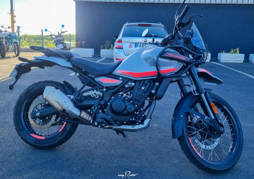 location moto Saint-Pierre Royal Enfield Himalayan 450 A2 1