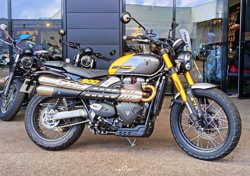 Location moto Rouen Triumph Bonneville T120