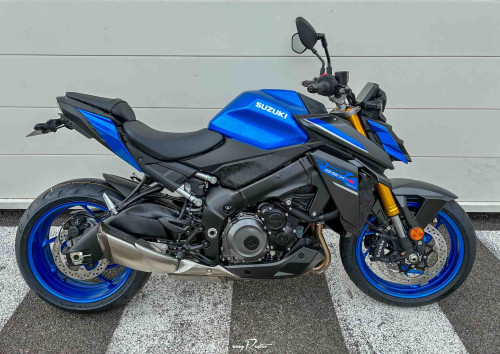 Location moto Benelli Trek 502 0