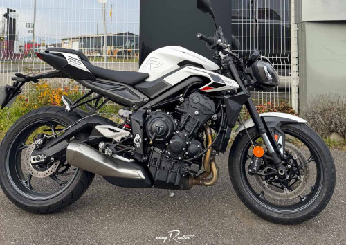 Location moto Rouen Triumph 800 tiger XCA