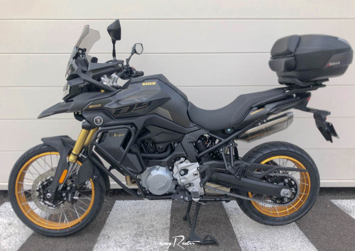 Location moto Benelli Trek 502 0