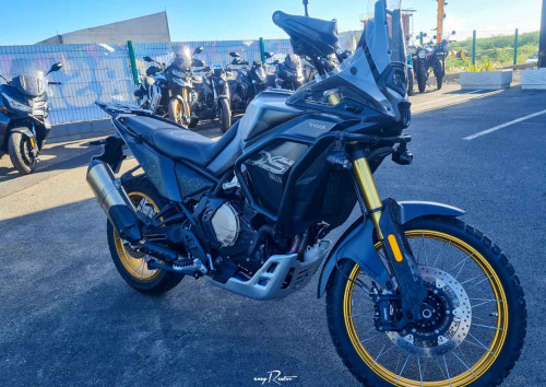 location moto Saint-Pierre Voge DS 800 X Rally 1