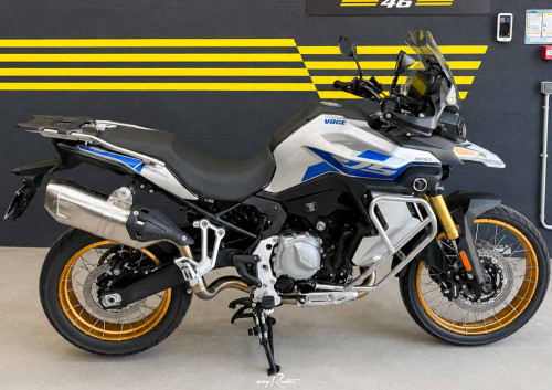 location moto Saint-Michel-Loubéjou Voge DS 900 X 1
