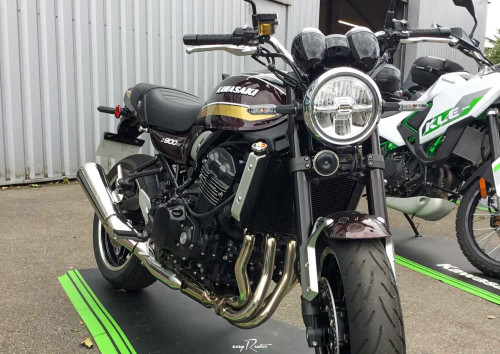 location moto Vannes Kawasaki Z900 RS A2 1