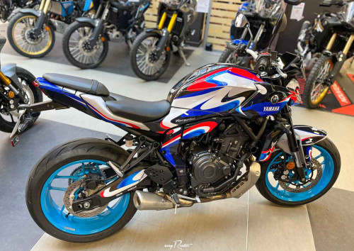 location scooter Aix-en-Provence yamaha tmax 2