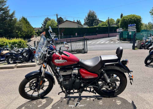 location moto Champagne-au-Mont-dOr Royal Enfield Meteor 350 A2 1