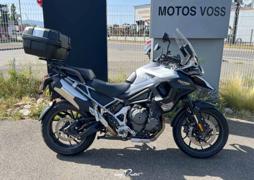 Location moto Rouen Triumph 800 tiger XCA