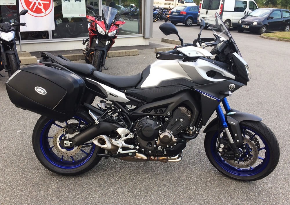 moto yamaha laval