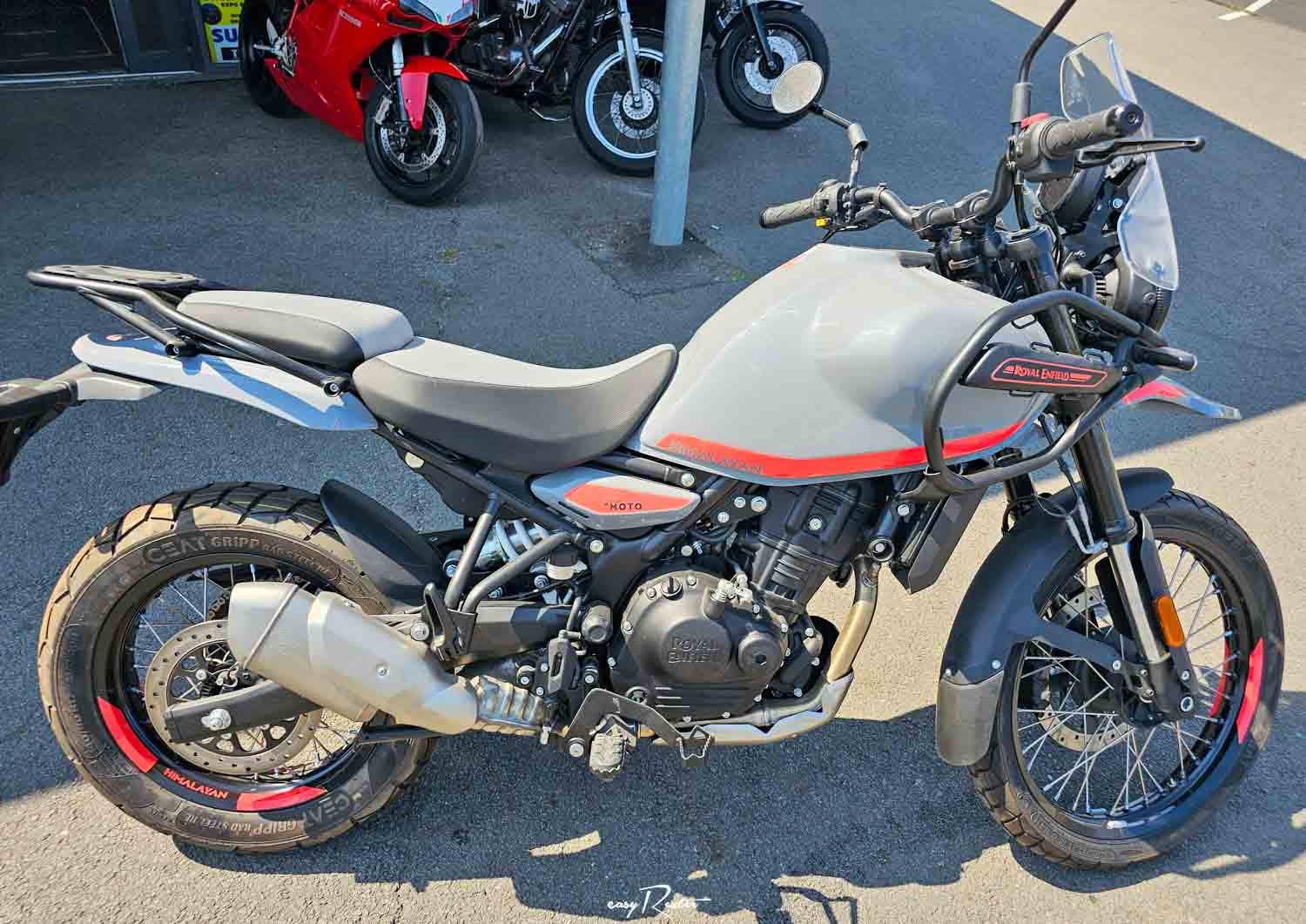 Saint-Lô Kawasaki Z650 A2 motorcycle rental 14194