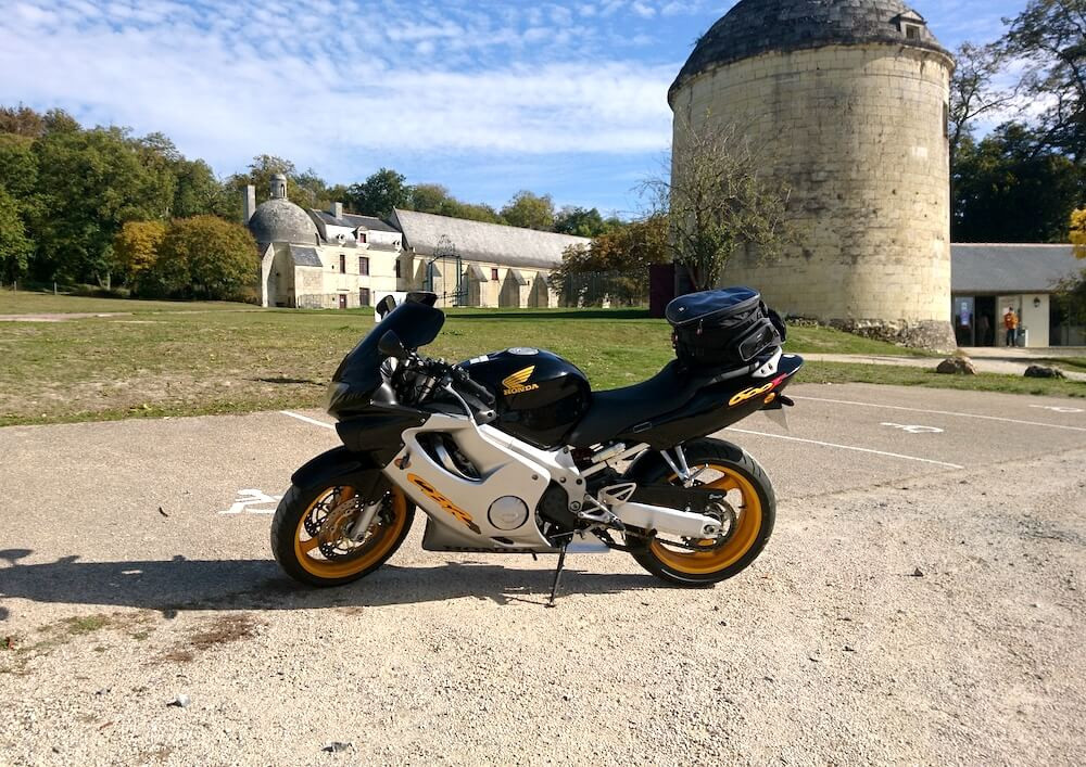 Location moto vannes Yamaha MT09 Tracer 4