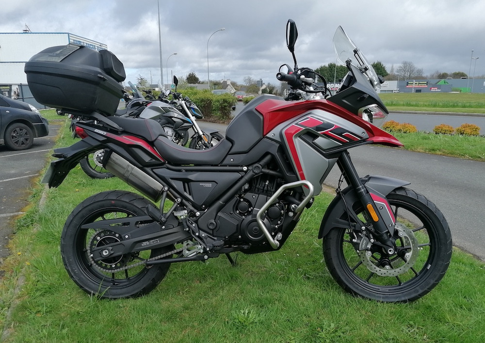 location moto saint-brieuc Yamaha MT07 3