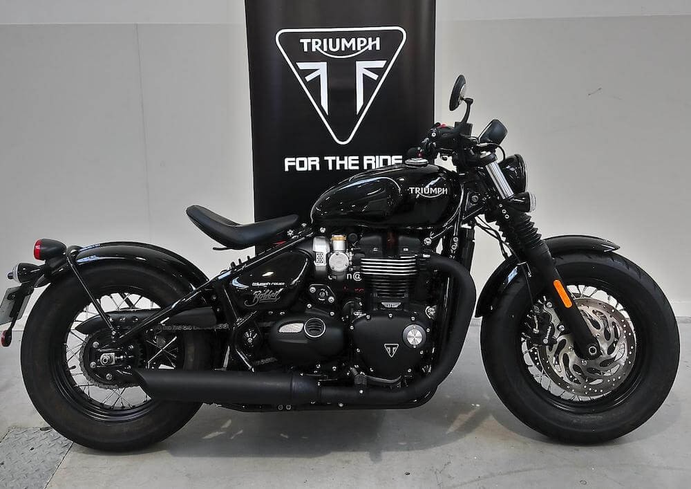 Triumph Bonneville Bobber 1200 Rouen Easy Renter