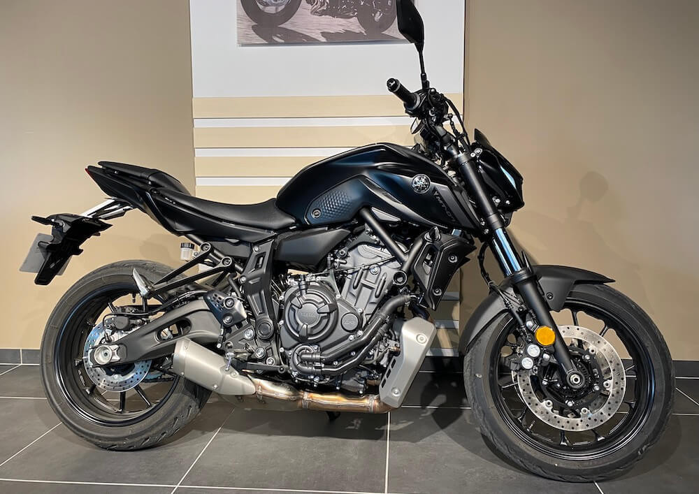 Location moto Laval Yamaha MT07 1