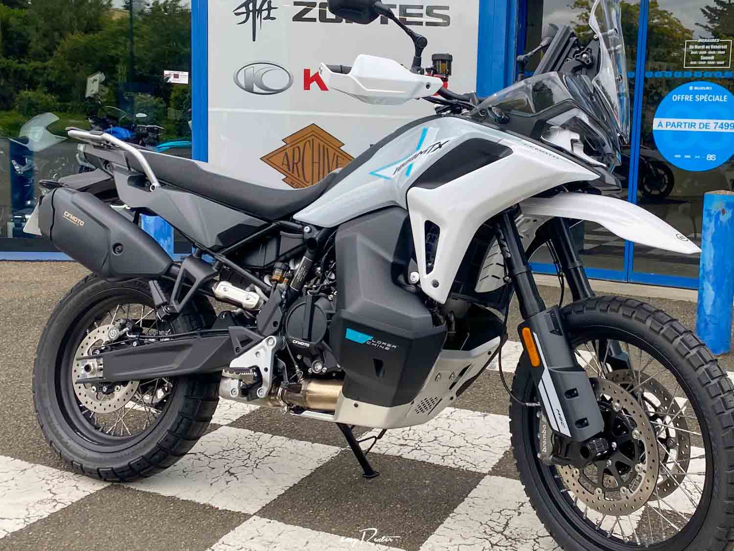 Cholet Kawasaki Z 900  motorcycle rental 14886