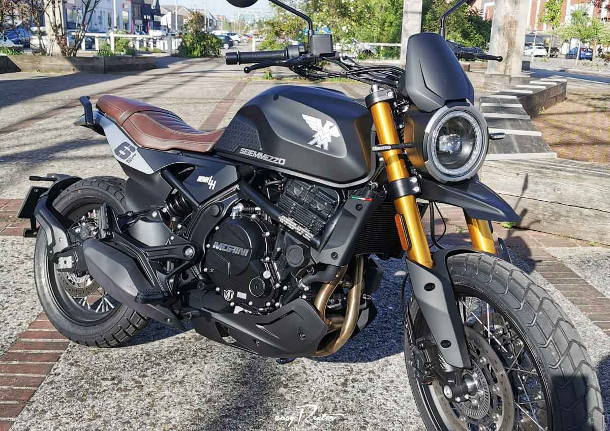 Location moto Saint-Lô Triumph Bonneville 1