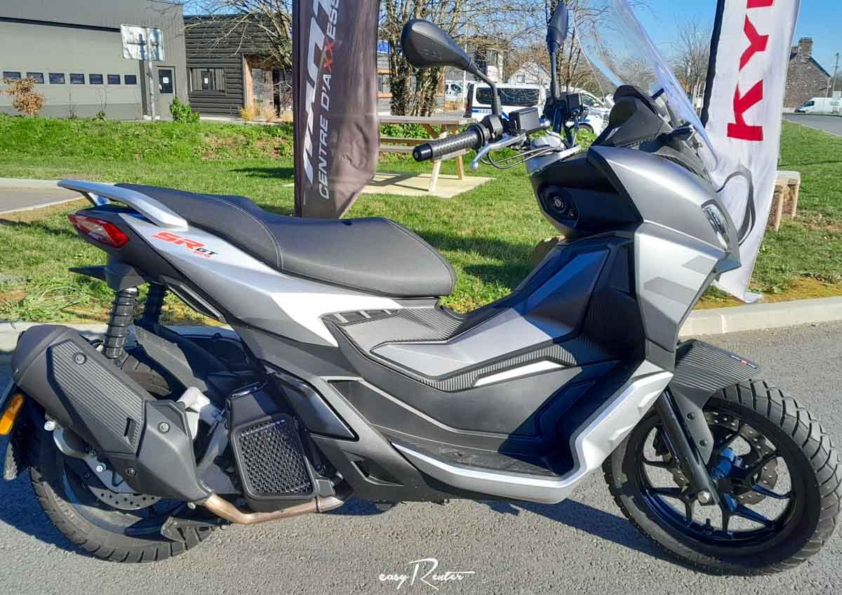 Location Moto Granville Yamaha MT09 Tracer 1