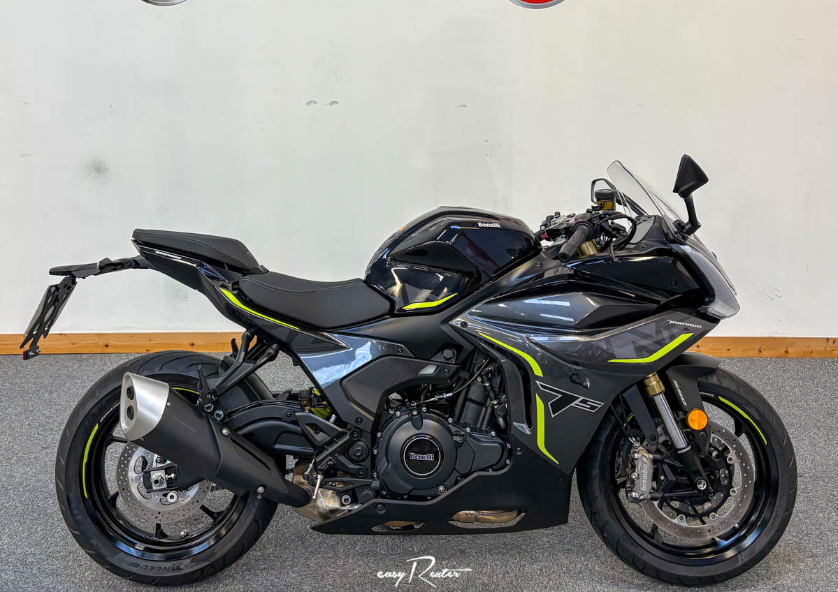 location moto metz honda 500 cbr