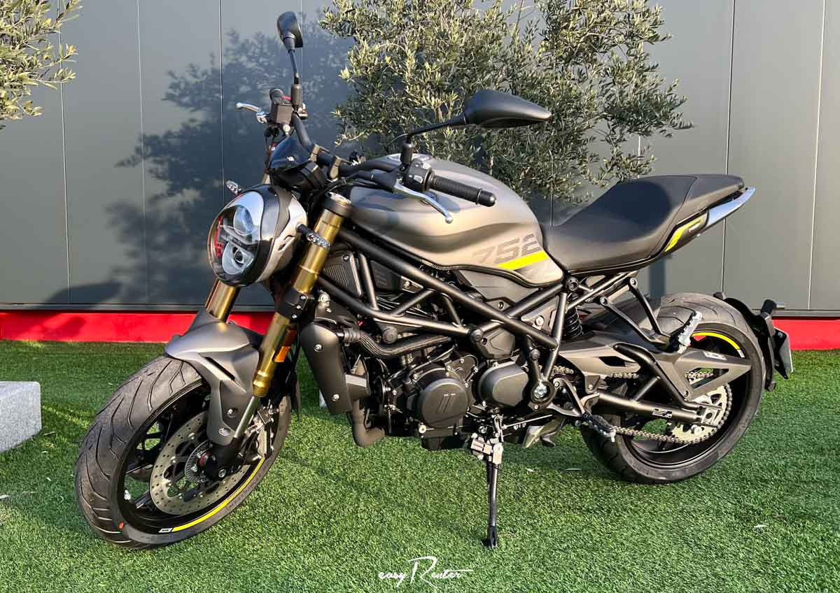 location moto electrique Valence Zero Motorcycles S (Streetfighter) 1