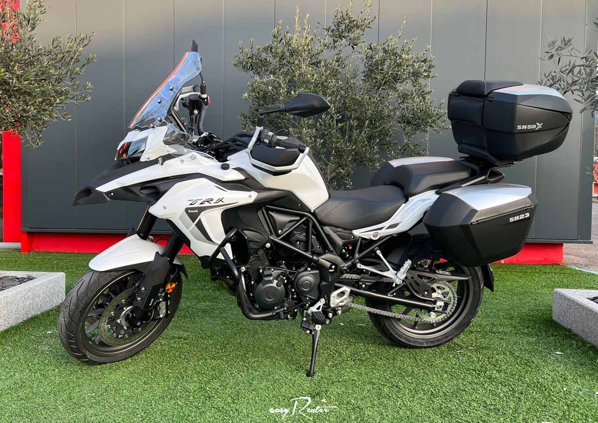 location moto electrique Valence Zero Motorcycles S (Streetfighter) 1