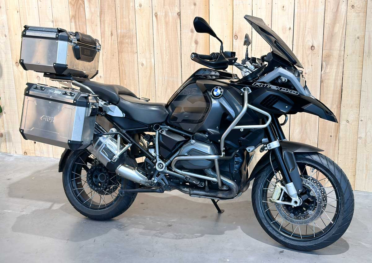 Location moto Saint-Lô Triumph Bonneville 1