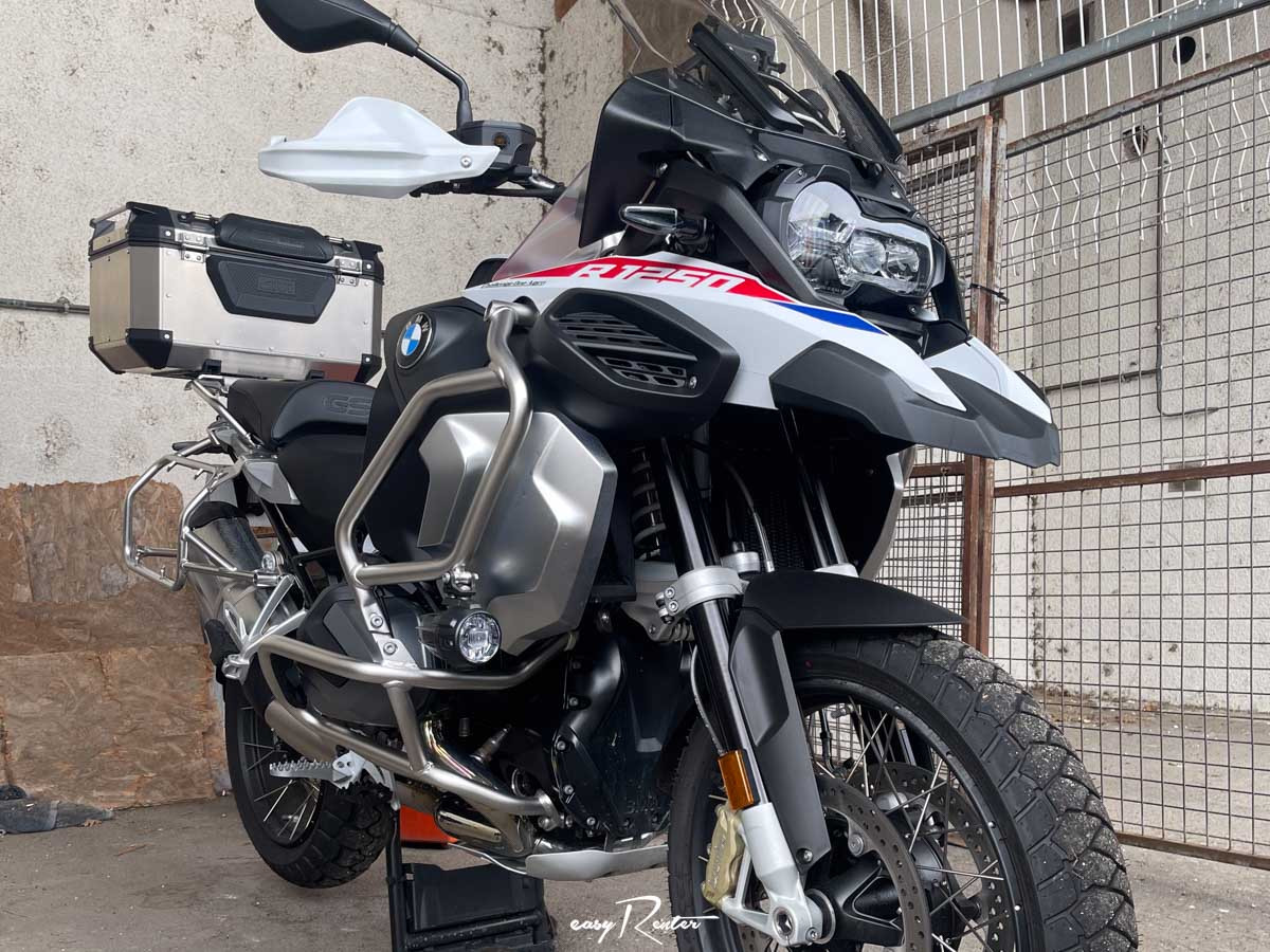 Valence BMW R 1250 GS ADVENTURE motorcycle rental 15271